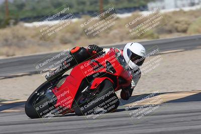 media/Oct-13-2025-Moto Forza (Mon) [[a66d839500]]/2-A Group/Session 3 (Turn 16)/